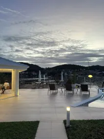 BEACH HOUSE - Image 5
