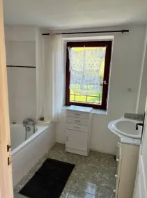 Gite abeille, Comfortable and quiet house - Image 2