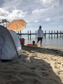 Soundfront Beach House with Kayaks, Sailboat & lots of Beach Toys! - Image 5