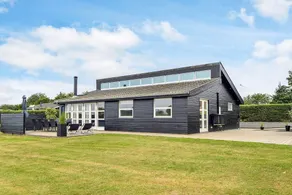 8 person holiday home in Ebeltoft-By Traum - Image 5