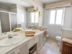 Cosy holiday home with private pool in Salobreña - Image 2