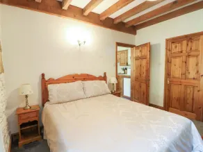 Royal Oak Farm Cottage - Image 4