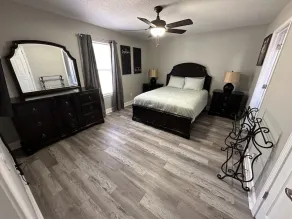 Ready to be near all the local’s favorites? This house is it! - Image 5