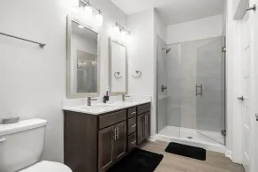 Affordable 2-bedroom Fishers Pool View - Image 5