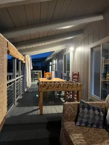 Country oasis with shared swimming pool & hot tub, back yard/deck - Image 4