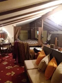 La maison sur le pré / Το σπίτι στο λιβάδι! - Image 3
