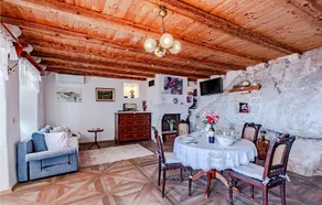 Two-Bedroom Holiday Home In Mokalo - Image 2