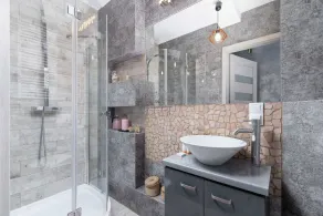 Stylish Apartment with Balcony | Workspace - Image 2