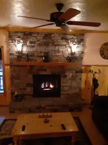 SLEEPS 16, 7 bedroom 4 baths w/ 2 game rooms, SXS rentals w/direct trail access - Image 2