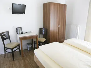 Doppelzimmer mit Dusche/WC - Image 3