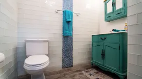 Beautiful pool home steps from wineries!  - Image 3