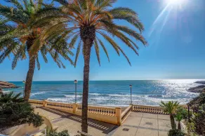 La Marina Sea Front by Hello Homes Sitges - Image 5