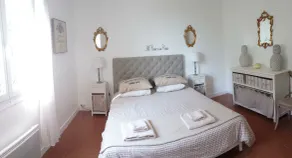Villa avec climatisation, piscine privée et vue sur la campagne - Image 4