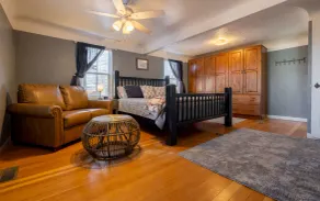 Charming Cody Home - sleeps 5, walking distance to downtown! - Image 5