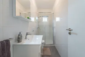 Holiday house with 3 bedrooms by the sea - Image 2