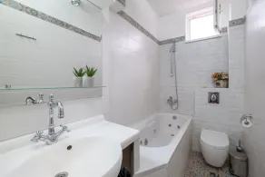 Bohemian Guest House - Image 3