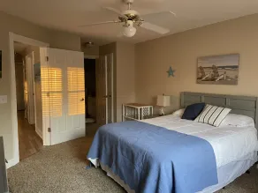 Beautiful condo overlooking the 8th hole on Magnolia course,lagoon with turtles. - Image 5