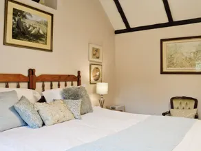 1 chambres à coucher à Ampney Crucis, near Cirencester - Image 3