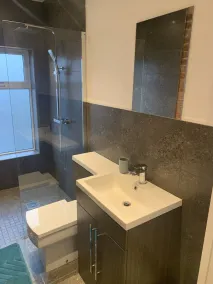 Alsager Town Centre Apartment - Image 2