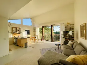Bright Airy Condo in Makaha - 5 mins from the beach! - Image 5