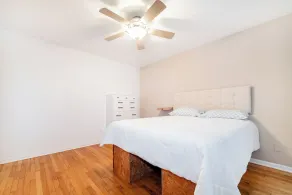 Modern 1BR Apt Near Lake & Downtown - Image 4