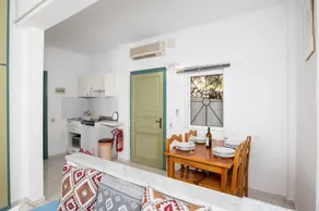 Nissaki Sea View Hotel - Image 5