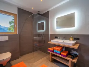 Lovely chalet on Zellberg - Image 2