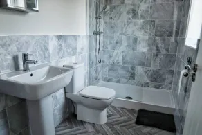 3BD Gem in the Heart of Barnetby Le Wold - Image 4