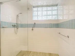 3 bedroom accommodation in Shaldon, near Teignmouth - Image 3