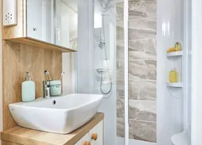 Spacious and luxurious 12-foot-wide caravan with one double and one twin. - Image 2