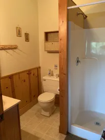 Charming Cedar Lakeside Cottage at Elbert's Resort - Image 2