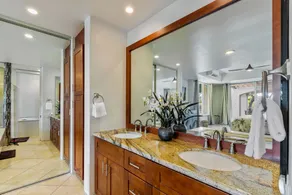 Spacious 2 bedroom 2 bath Palms at Wailea 1703 - Image 5