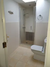 VIlla / hus med smukke tagterrasse, 10 minutter fra marinaen - Image 2