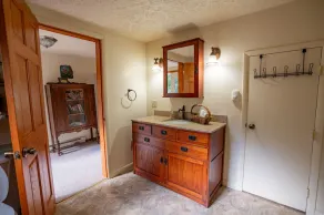 Fall Getaway Creek Haven: Sleeps 6 · 3BR 1BA · Hot Tub Fire Pit Grill Fireplace - Image 3