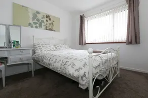 Maison-Salle de bain privée - Image 4
