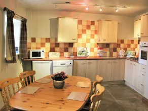 2 bedroom accommodation in Ebrington, near Chipping Campden - Image 5