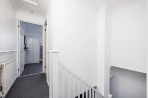 Lovely 2 Bed House in Grays. - Image 2