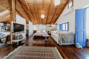 Artistic Home - Image 5