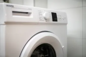MOLA Apartments-Ferienwohnung für 5 Personen-separater Eingang-Gratis Parkplatz-Terrasse-Grill-Highspeed WLAN-auch für Langzeit geeignet - Image 2