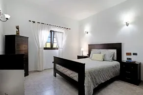 Peaceful Villa near Famara – Ideal for Families & Groups, Up to 9 Guests (House + Studio) - Image 5