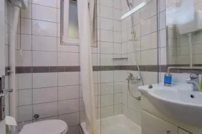 Apartamento de férias com ar-condicionado e terraço - Image 3