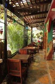 Shanti Lodge Bangkok - Image 4