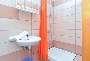 Apartment 344/792 (Istria - Valbandon), 1300m from the beach - Image 2