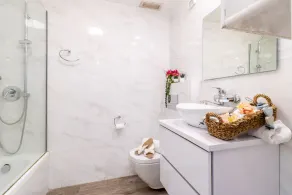 King David Court - Isrentals - Image 5