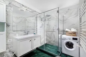 Estate4home - JJ Capri - Image 3