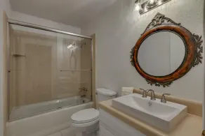 Shuffleboard Table, Golden Tee & Pac Man Arcades, Foosball, Spa + 7mins to Lake – TreeHouse Estate - Image 5