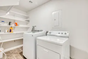 West Side 5 bedroom Home. Great Location !!! - Image 3