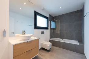 Villa in the hills of Marbella with sea views, 15 min from the beach - Image 2