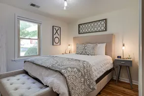 Spacious Retreat- Perfect for Families & Groups! - Image 4
