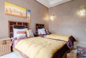 Set beside an olive grove the poolside villa is 12 mn away from Marrakech by car - Image 5